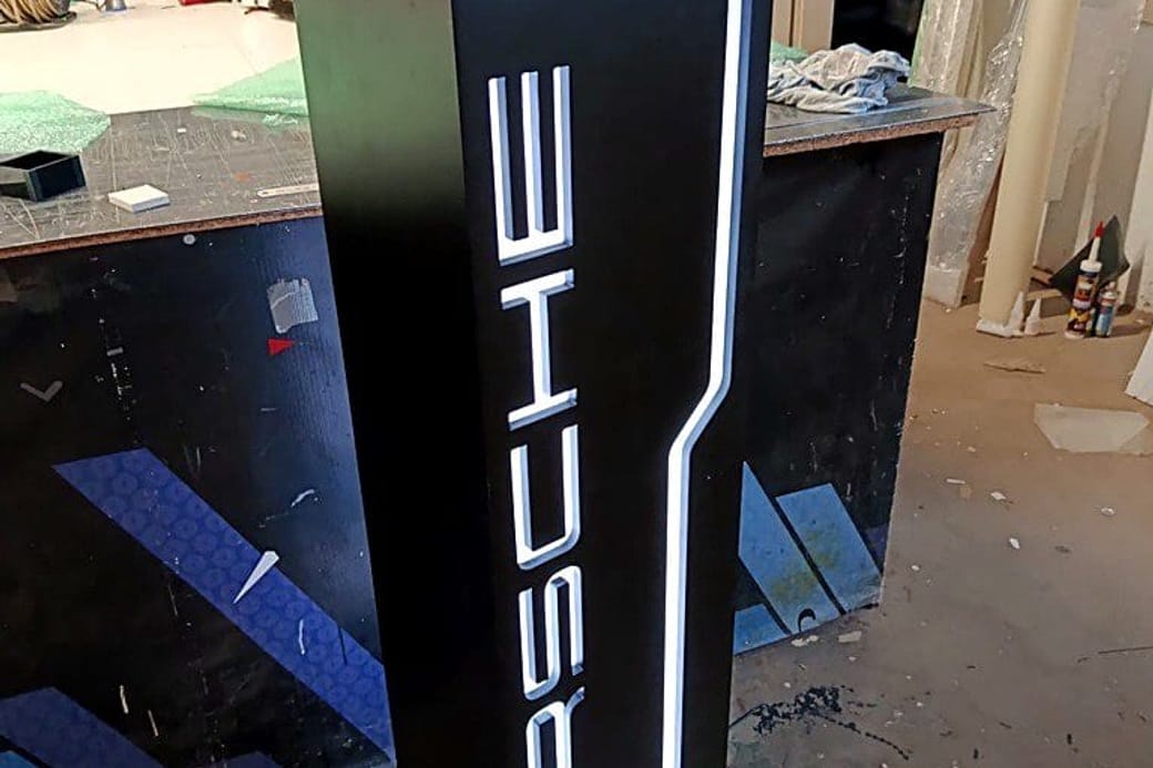 Totem plutitor Porsche